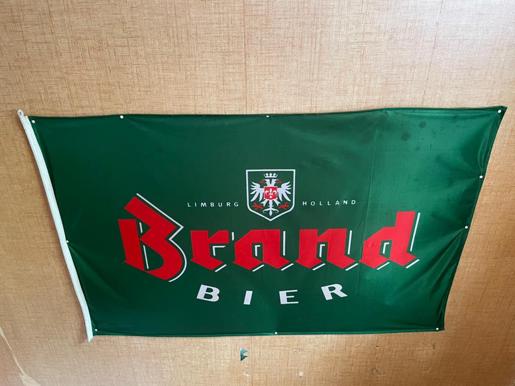 Vlag Brand bier, Ophalen of Verzenden, Zo goed als nieuw, Overige typen, Brand