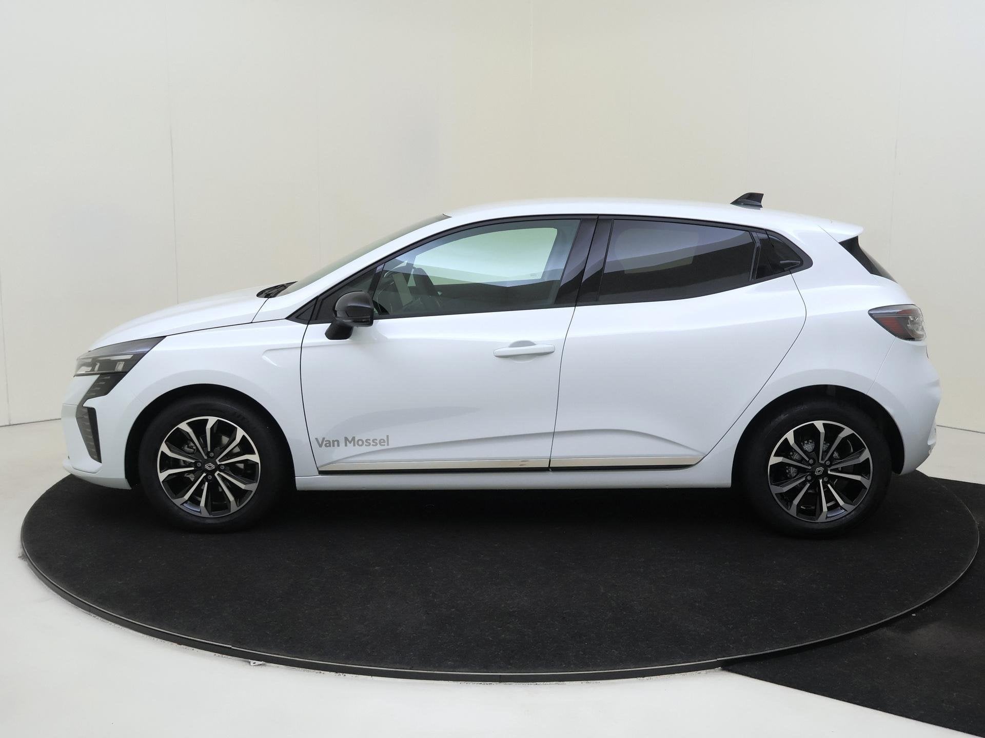 Renault Clio 1.0 TCe 90 GPF techno | Navigatie | Parkeersens, Voorwielaandrijving, Parkeersensor, Euro 6, Leder en Stof