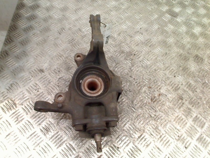 Fusee Links Voor Kia Magentis (GE) (2006-04/2008-12), Info@kia.de, Kia Deutschland GmbH, Gebruikt, Theodor-Heuss-Allee 11, Frankfurt am Main 60486, , Duitsland