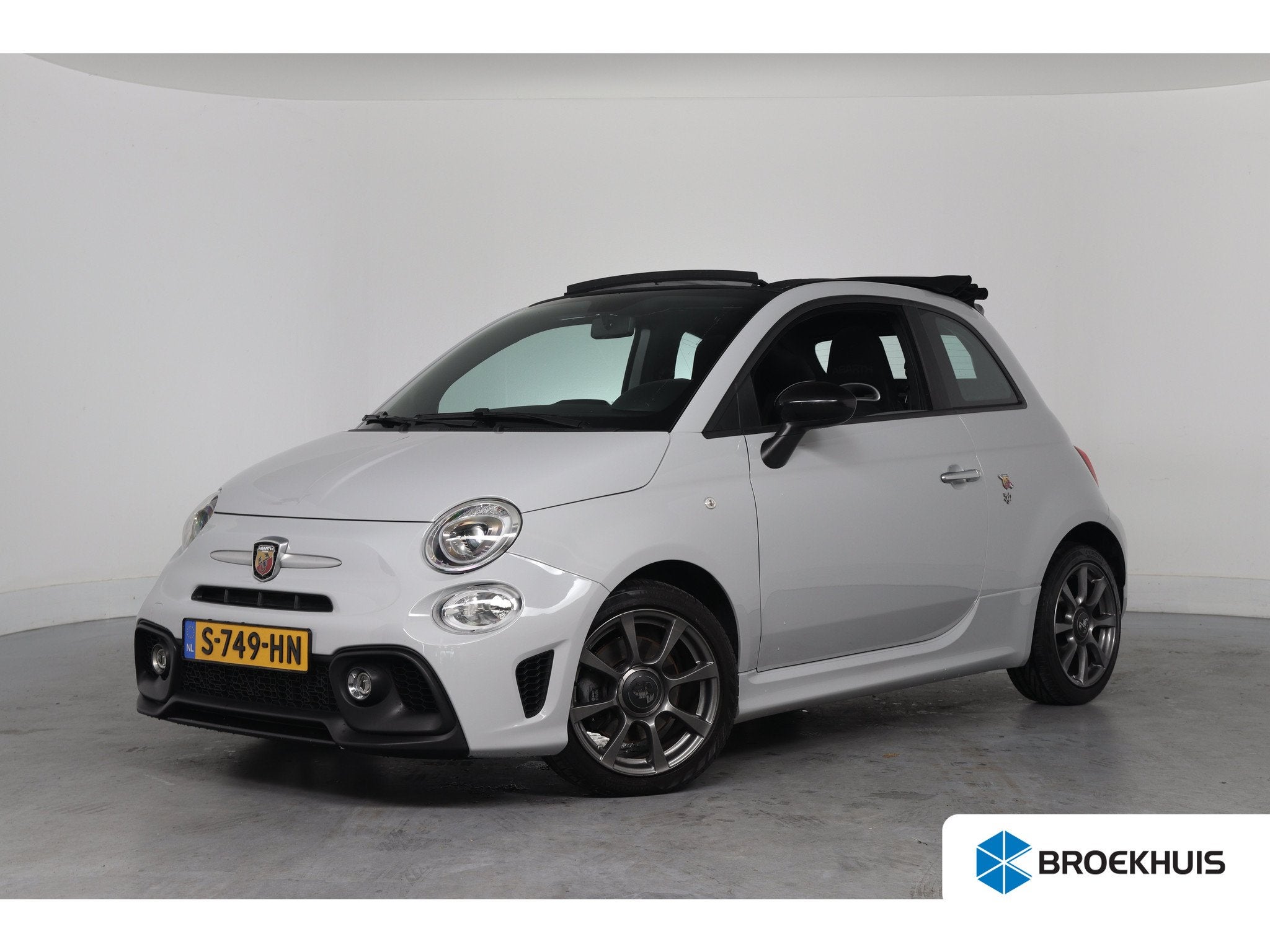 Fiat 500C 1.4 T-Jet 70th Anniversary Cabrio