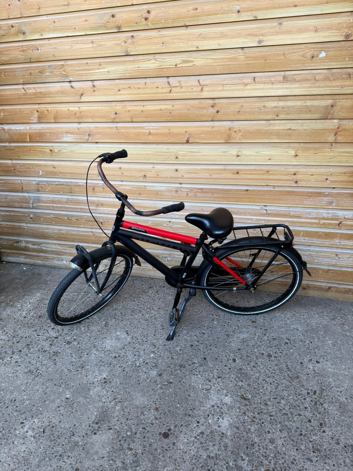 Sparta Pick-Up 24 inch kinderfiets – zwart/rood, Ophalen of Verzenden, Zo goed als nieuw, 24 inch