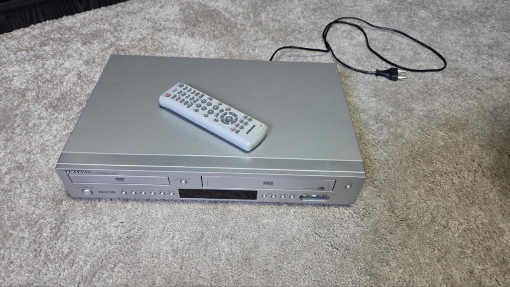 Samsung DVD-V5500 VCR Dvd combi - *lees beschrijving., Audio, Tv en Foto, Videospelers, Ophalen of Verzenden, Gebruikt, VHS-speler of -recorder