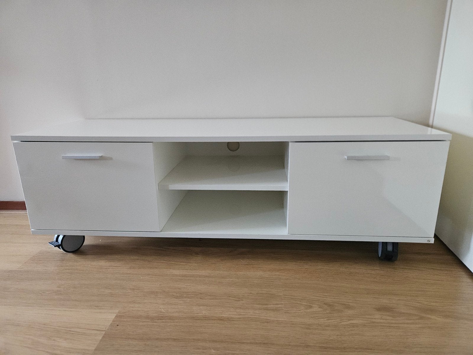 Hoogglans witte TV kast- 120x40x40 cm, Overige materialen, Gebruikt, 100 tot 150 cm, Ophalen of Verzenden