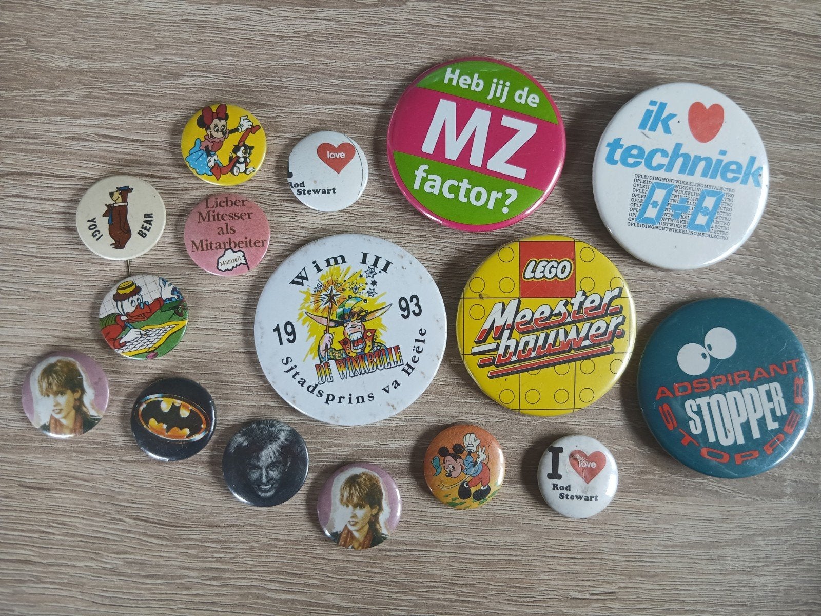 Vintage Speldjes en Buttons Collectie (19 stuks), Verzamelen, Ophalen of Verzenden