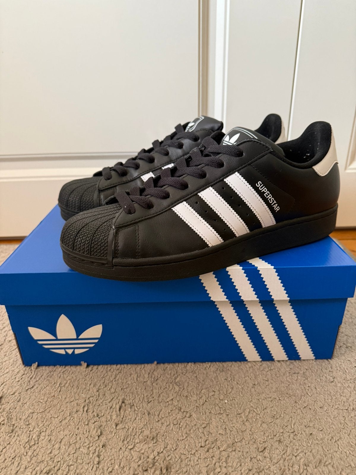 Adidas superstar ll 46 2/3 zwart, Zwart, Nieuw, Ophalen of Verzenden, Sneakers of Gympen