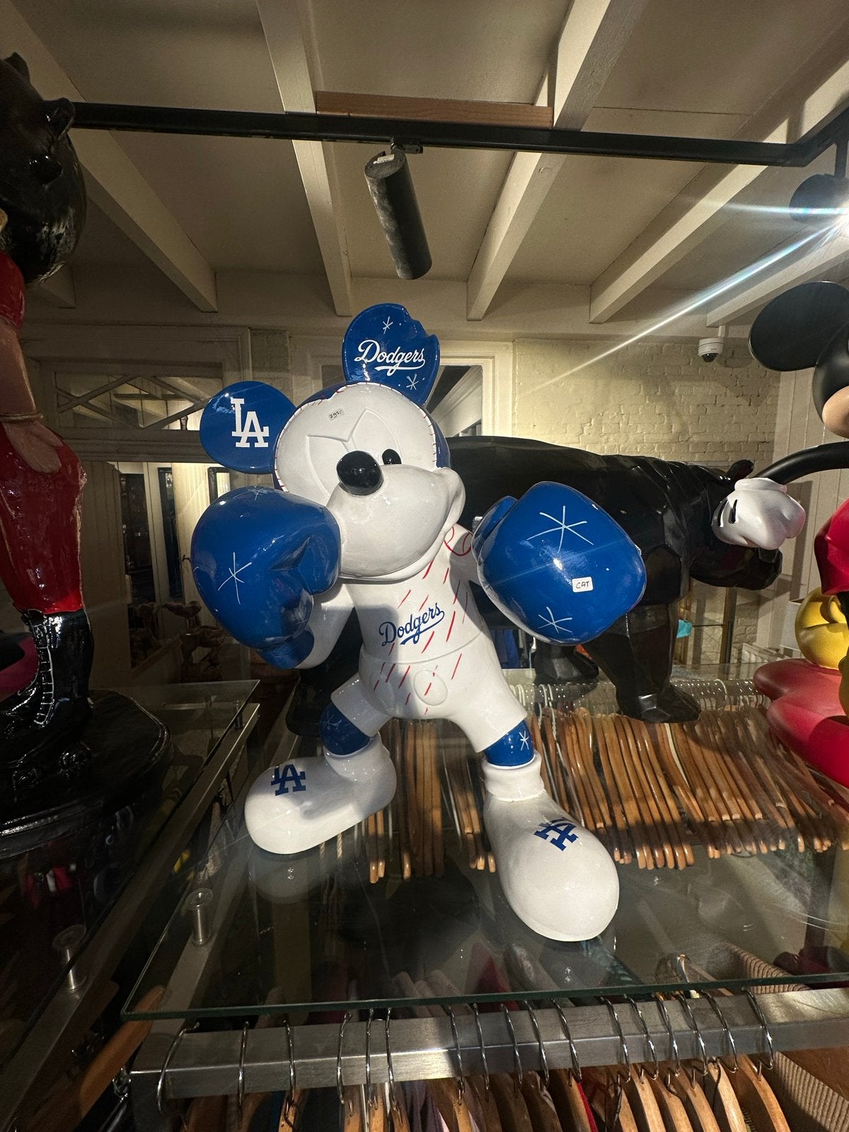 Mickey Mouse Dodgers Bokser Beeld - Uniek Verzamelobject, Ophalen, Zo goed als nieuw, X, X