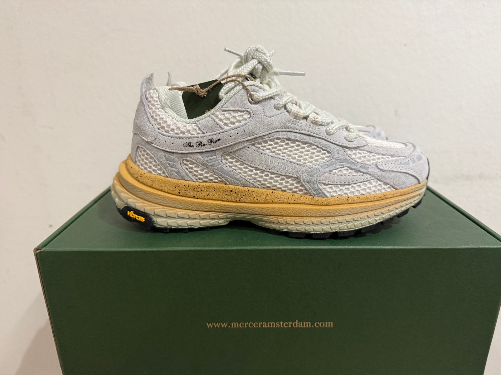 Te koop nieuwe Mercer Re Run Vibram Nubuck Grey, Postlaan 3, Mercer, Nieuw, Ophalen of Verzenden