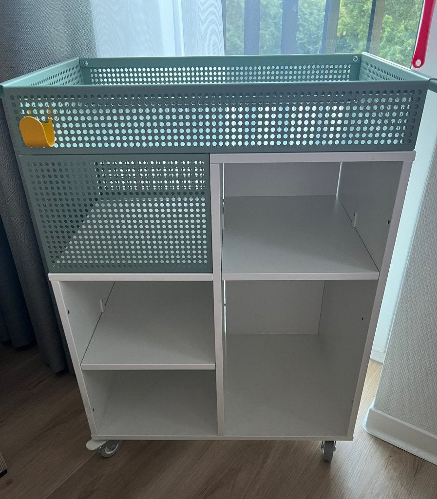 Shelf Cart, Ophalen, Zo goed als nieuw