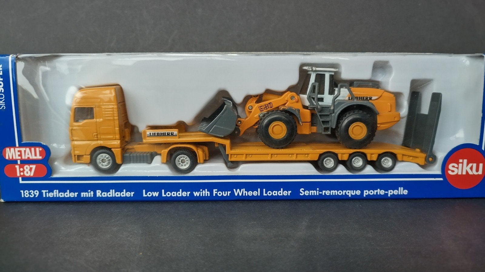 Man TGa XxL Liebherr Dieplader zwaar transport 1;87 Siku Pol, SIKU, Verzenden, Zo goed als nieuw, Bus of Vrachtwagen