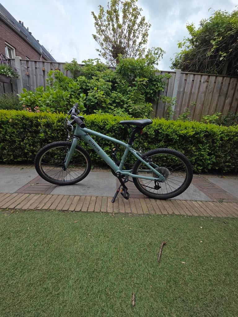 Leuke jongensfiets - rijdt prima, wel wat schade, Fietsen en Brommers, Fietsen | Heren | Herenfietsen, Overige merken, Gebruikt
