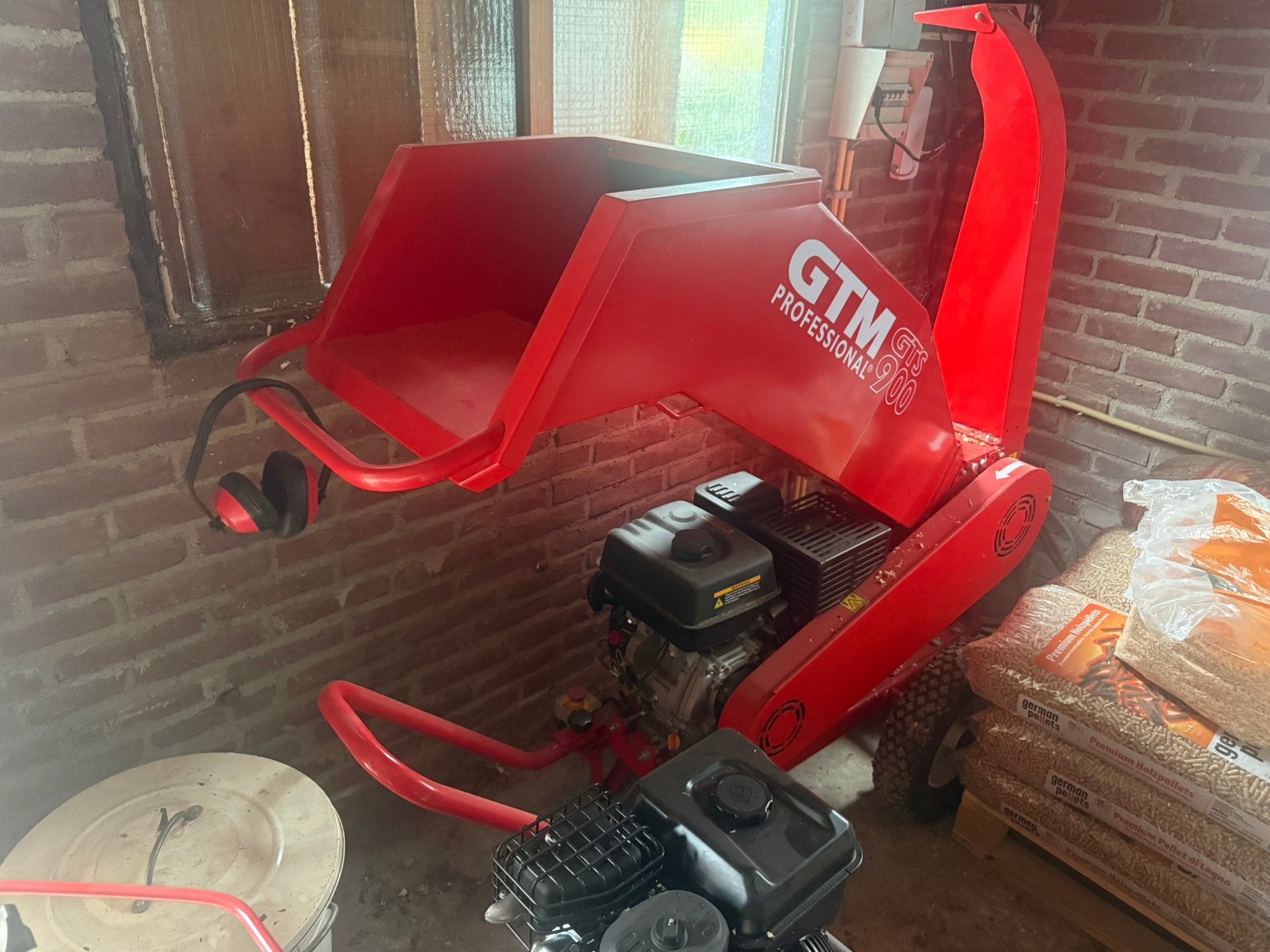 Hakselaar GTM 900 GTS, Ophalen, Zo goed als nieuw