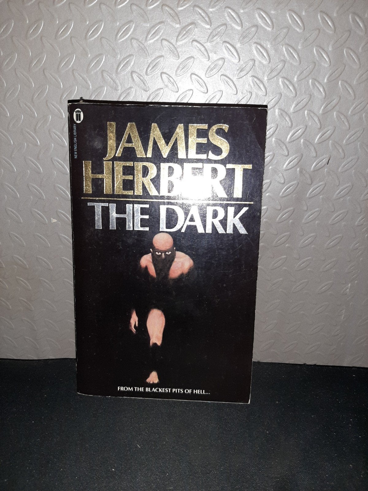 James Herbert - The Dark (Engels), Boeken, Ophalen of Verzenden, Gelezen, James Herbert