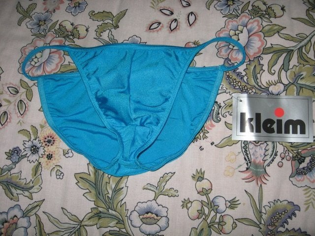 Te koop heren zwem tanga KLEIM, Kleding | Heren, Verzenden, Maat 52/54 (L), Blauw, Zwemslip