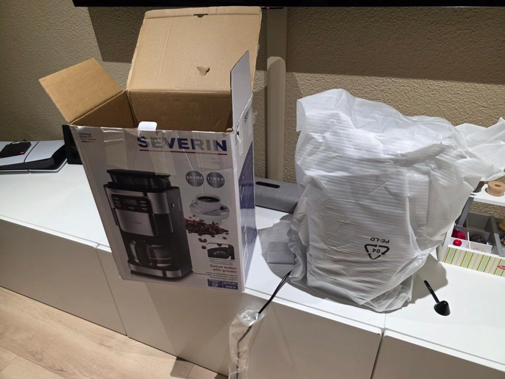 Severin Koffiezetapparaat met ingebouwde molen - Nieuw, 10 kopjes of meer, Koffiemachine, Nieuw, Koffiebonen