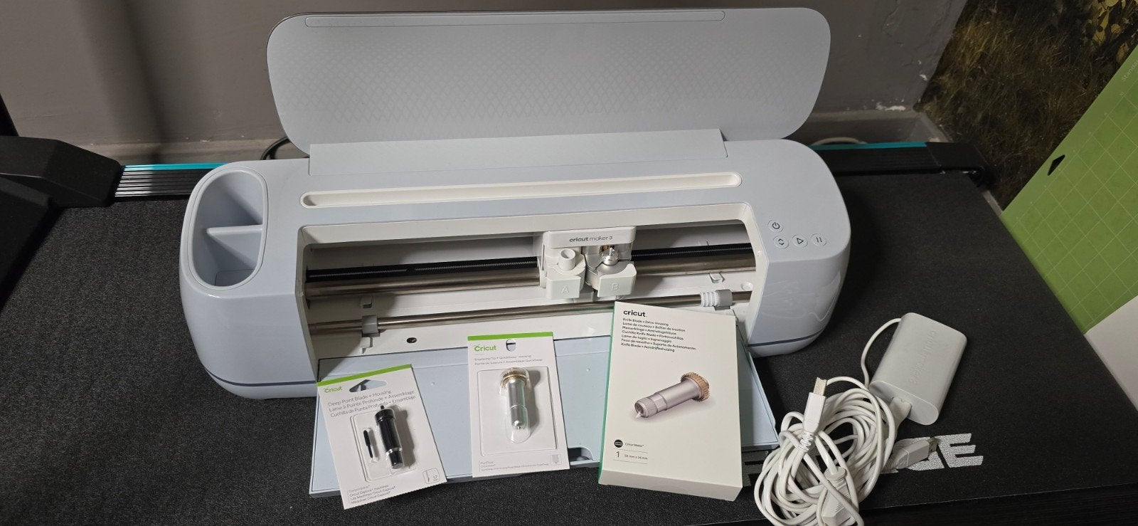 Cricut Maker 3 met extra messen, Ophalen of Verzenden, Zo goed als nieuw, Machine, Cricut