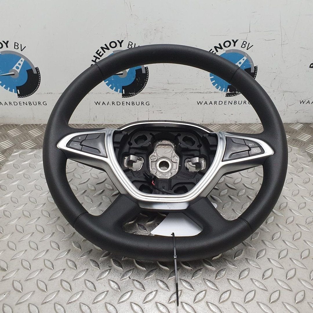 DACIA SANDERO STUURWIEL 2019, Ophalen of Verzenden, Gebruikt, Stiba lid