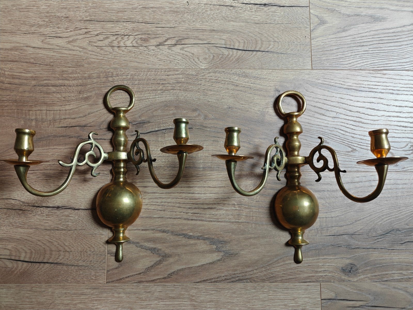 Twee bijzondere messing hanglamp kandelaars, Ophalen of Verzenden, Koper of Brons