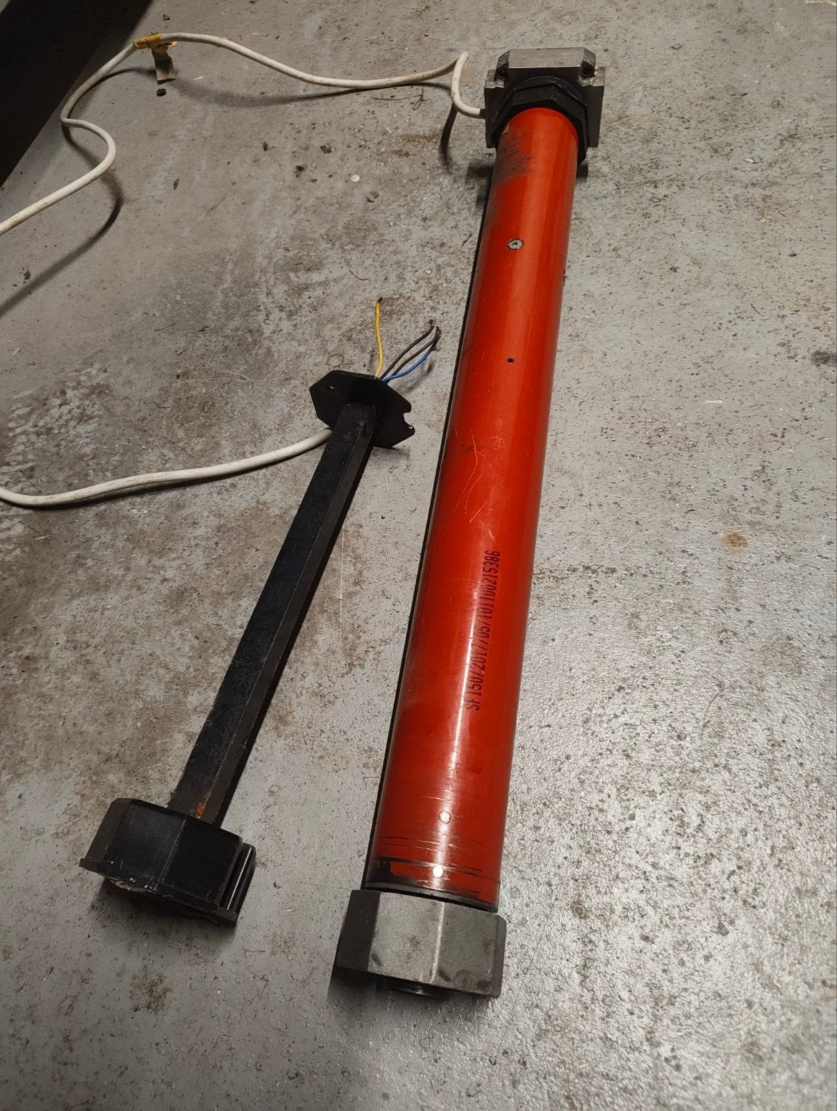 Buismotor voor roldeur met 8-kantige aluminium buis, Ophalen of Verzenden, Overige kleuren, 200 cm of meer, 200 cm of meer