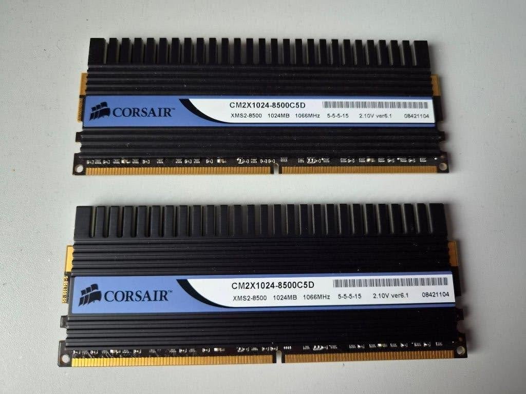 2x Corsair XMS2 DDR2 RAM – 2GB totaal – met heatsinks, Computers en Software, Ophalen of Verzenden, Zo goed als nieuw, DDR2, Desktop