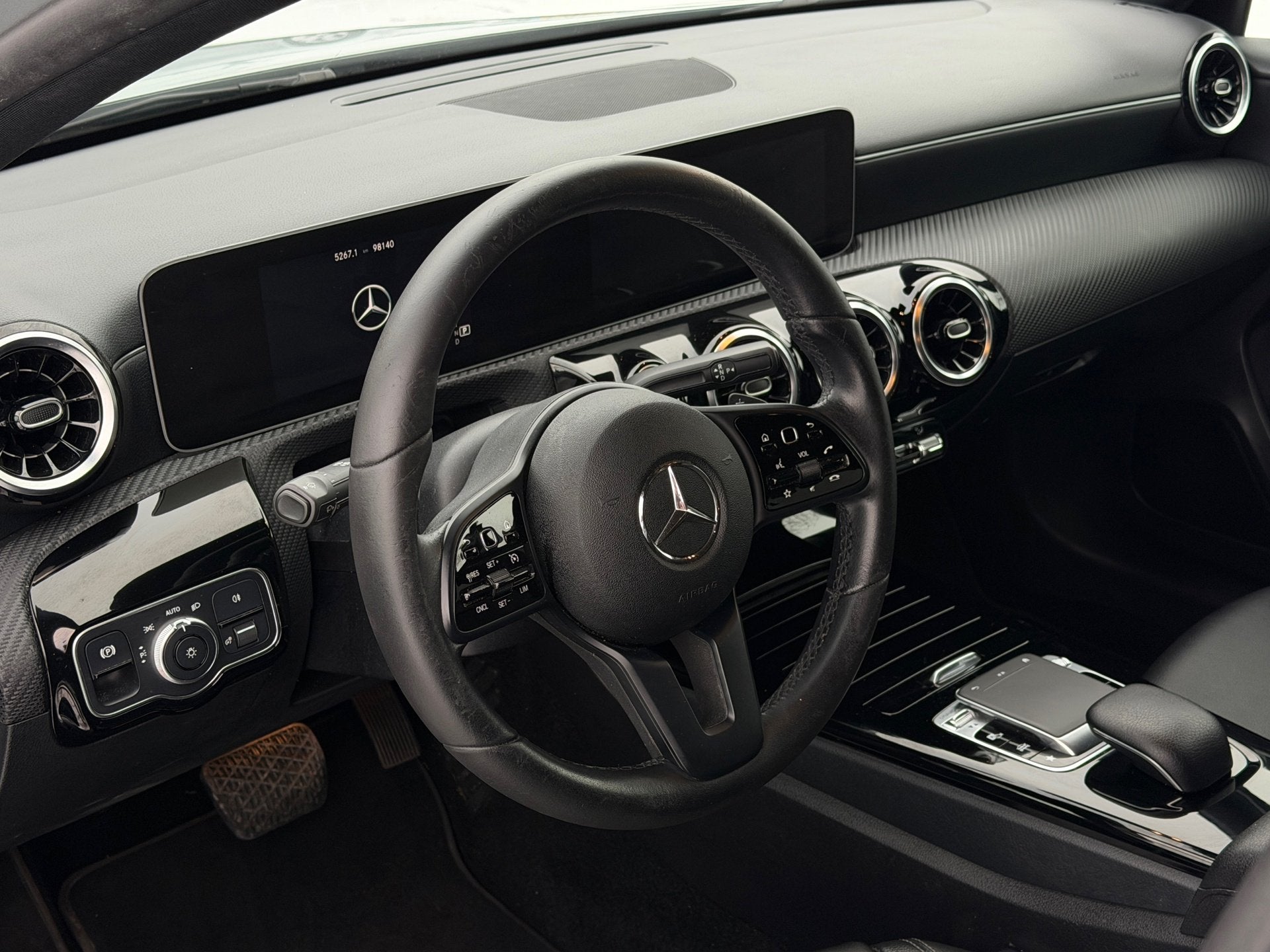 Mercedes-Benz A-klasse 200 Premium Plus Cruise Clima Camera, Gebruikt, 4 cilinders, Leder en Stof, 163 pk