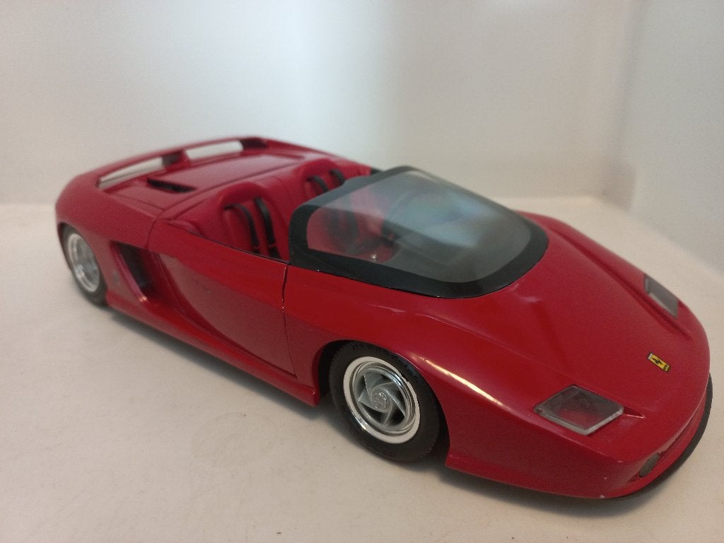 Ferrari Mythos Revell 1:18 modelauto 147, Ophalen of Verzenden, Zo goed als nieuw, Auto, Revell