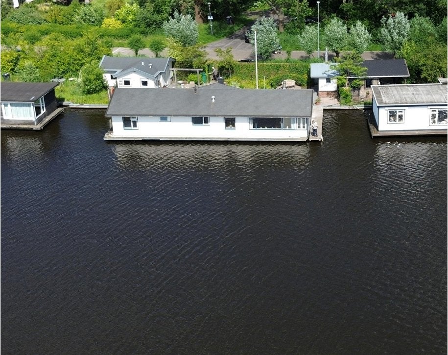 Woonark Aquamerijn zonder ligplaats, Huizen en Kamers, Woonboten te koop, 80 m², 5 kamers