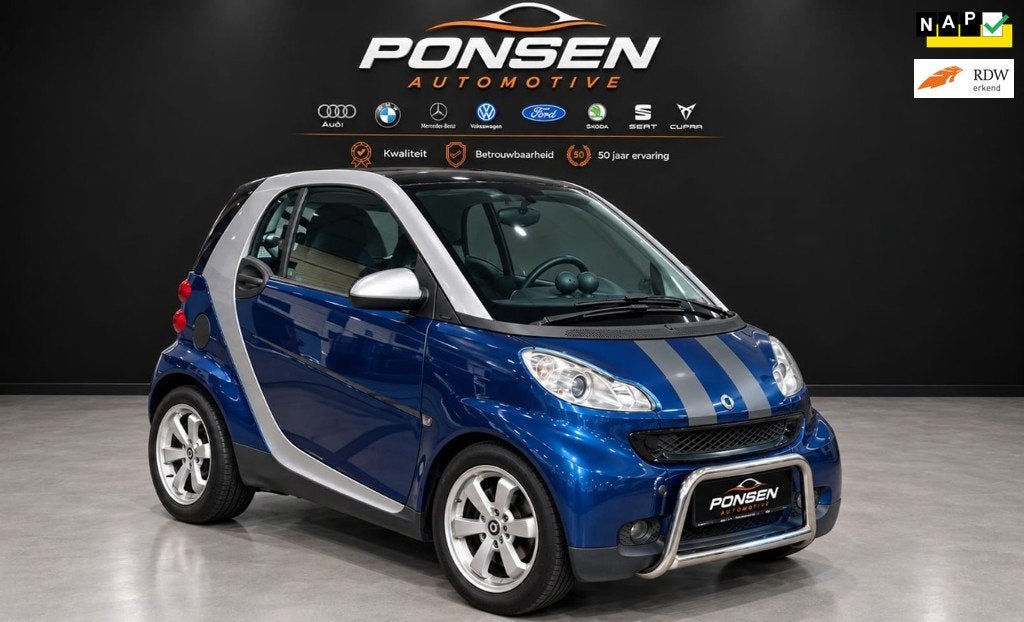 Smart Fortwo coupé 1.0 mhd Passion automaat ned auto, Auto's, Automaat, Achterwielaandrijving, Gebruikt, 18 €/maand