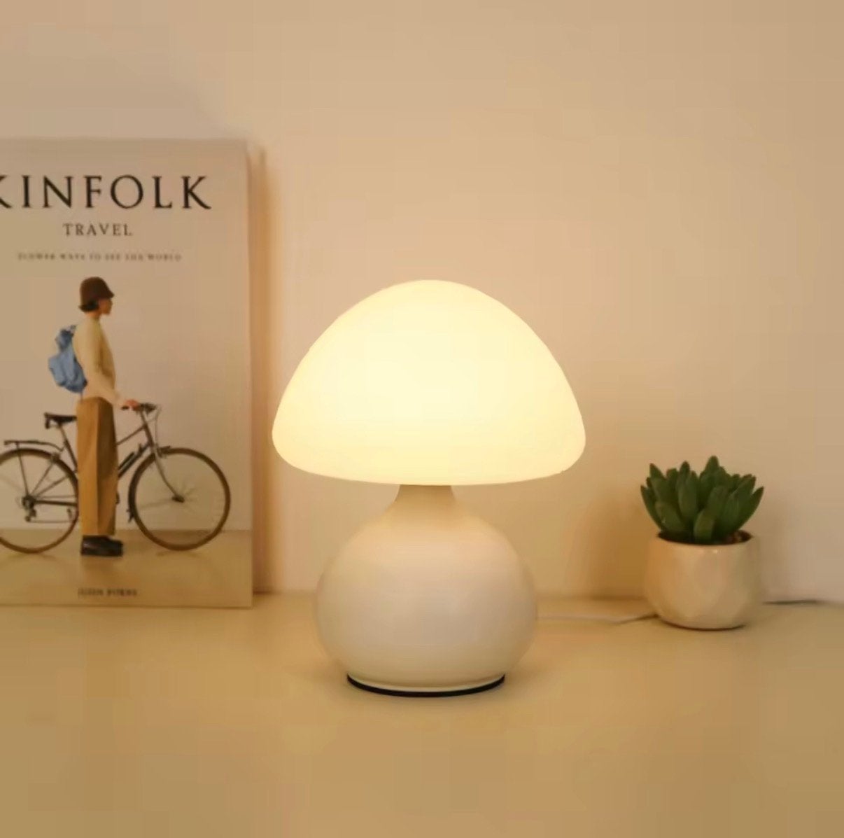WITTE PADDENSTOELLAMP | RETRO DESIGN & DIMBARE LED (m2458460851 ...