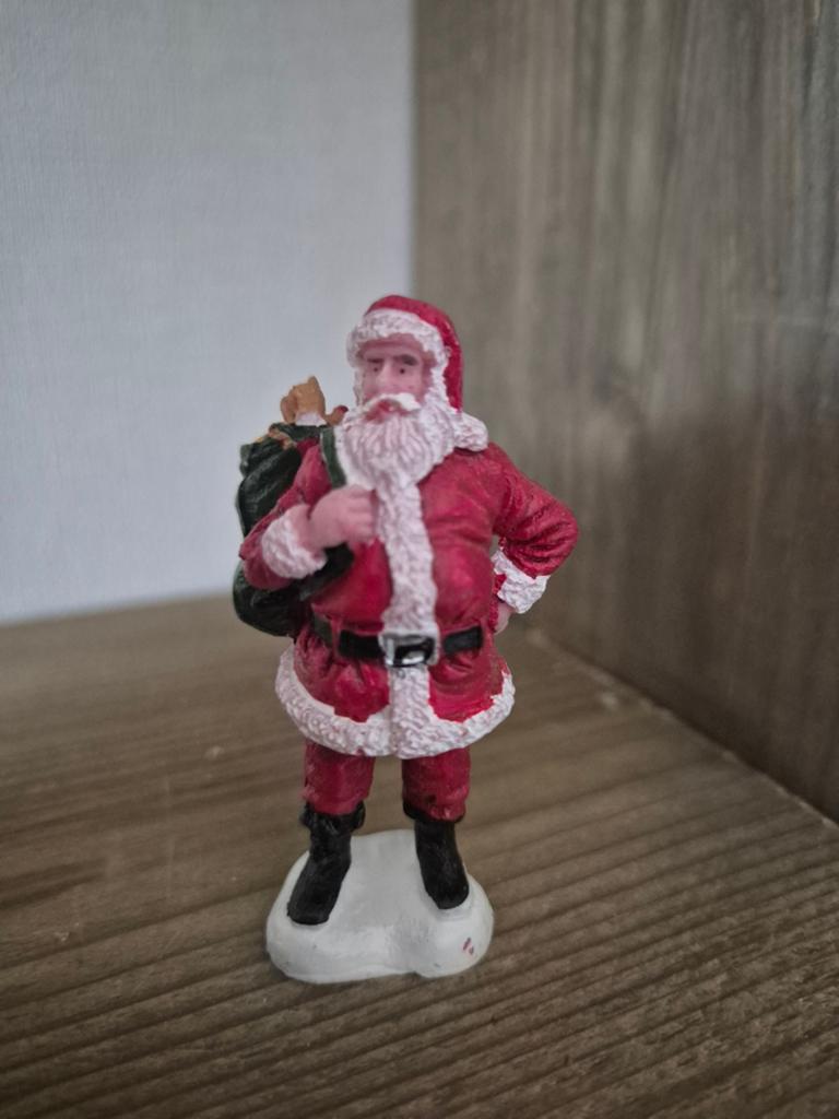 Lemax figuur 30 kerstdorp kersthuisjes, Diversen, Kerst, Ophalen of Verzenden, Zo goed als nieuw