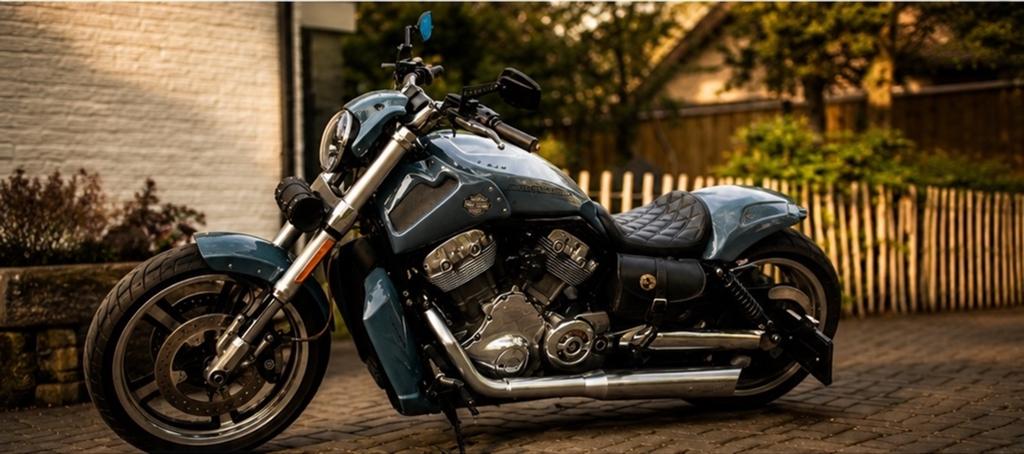 Harley-Davidson V-Rod Muscle - Unieke Custom Look Chopper, Motoren, Motoren | Harley-Davidson, 2 cilinders, Gebruikt, Particulier