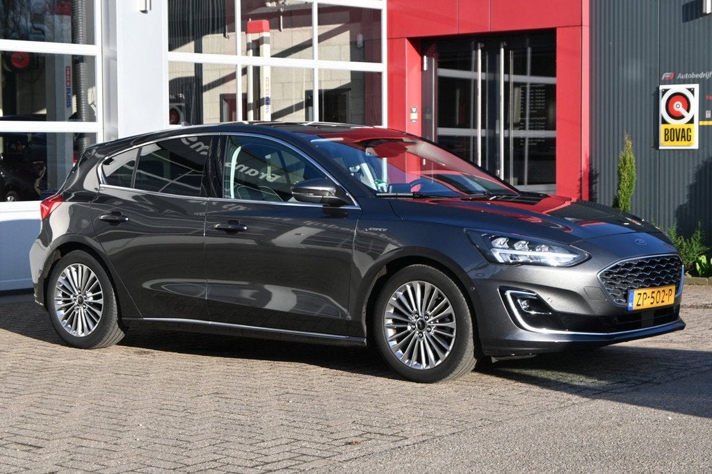 Ford Focus 1.0 EcoBoost 125pk Vignale | Elektr. stoel | LED, 125 pk, Gebruikt, Bedrijf, Handgeschakeld