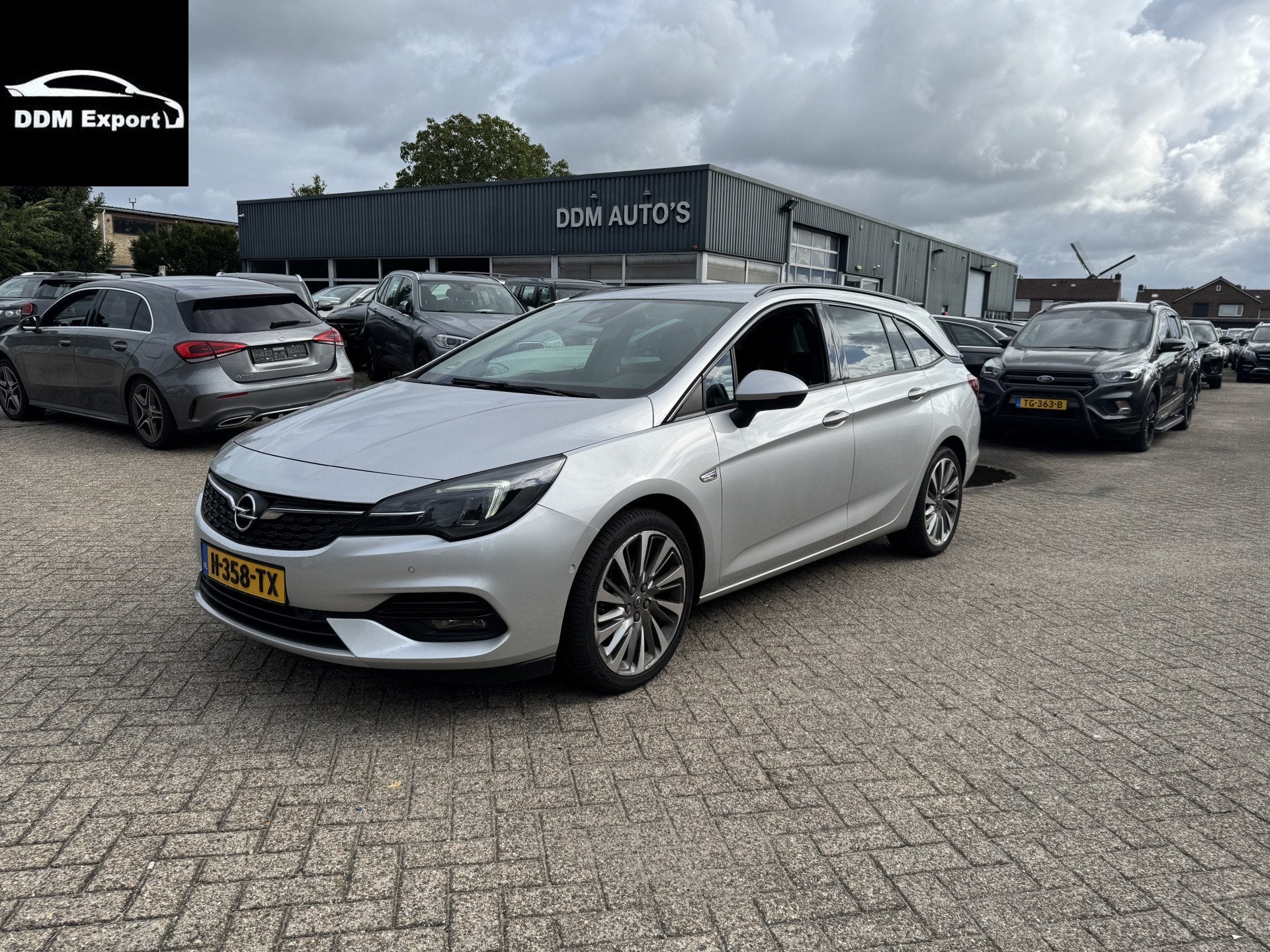 Opel Astra Sports Tourer 1.5 CDTI Edition | Clima | Navi | T, Auto's, Gebruikt, 122 pk, Origineel Nederlands, 140 €/maand