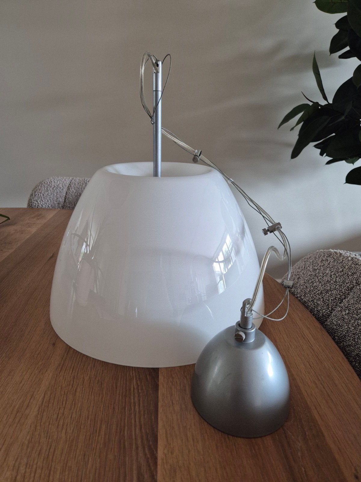 GRATIS Ikea hanglamp van melkglas, Huis en Inrichting, Lampen | Hanglampen, Ophalen of Verzenden, Gebruikt