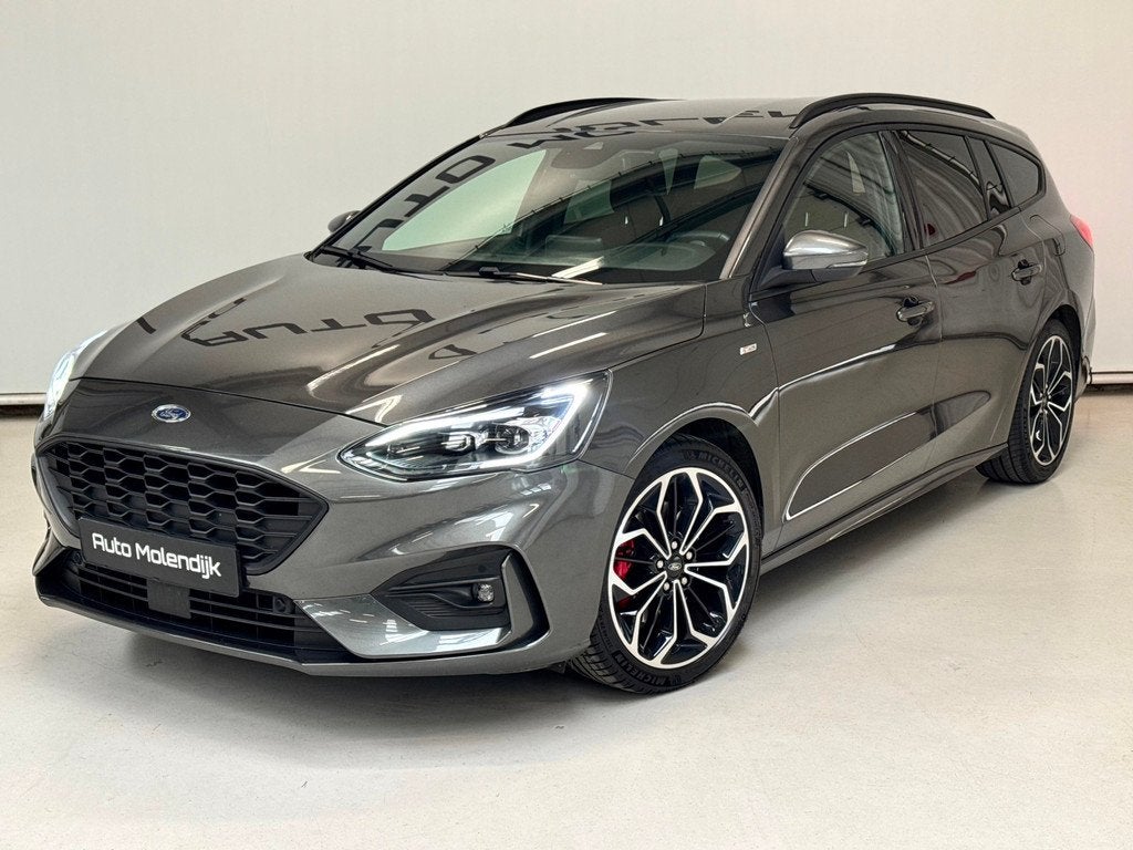 Ford Focus 1.0 EcoBoost Hybrid ST Line Camera / 18 inch / Na, Gebruikt, Zwart, Origineel Nederlands, 19 km/l