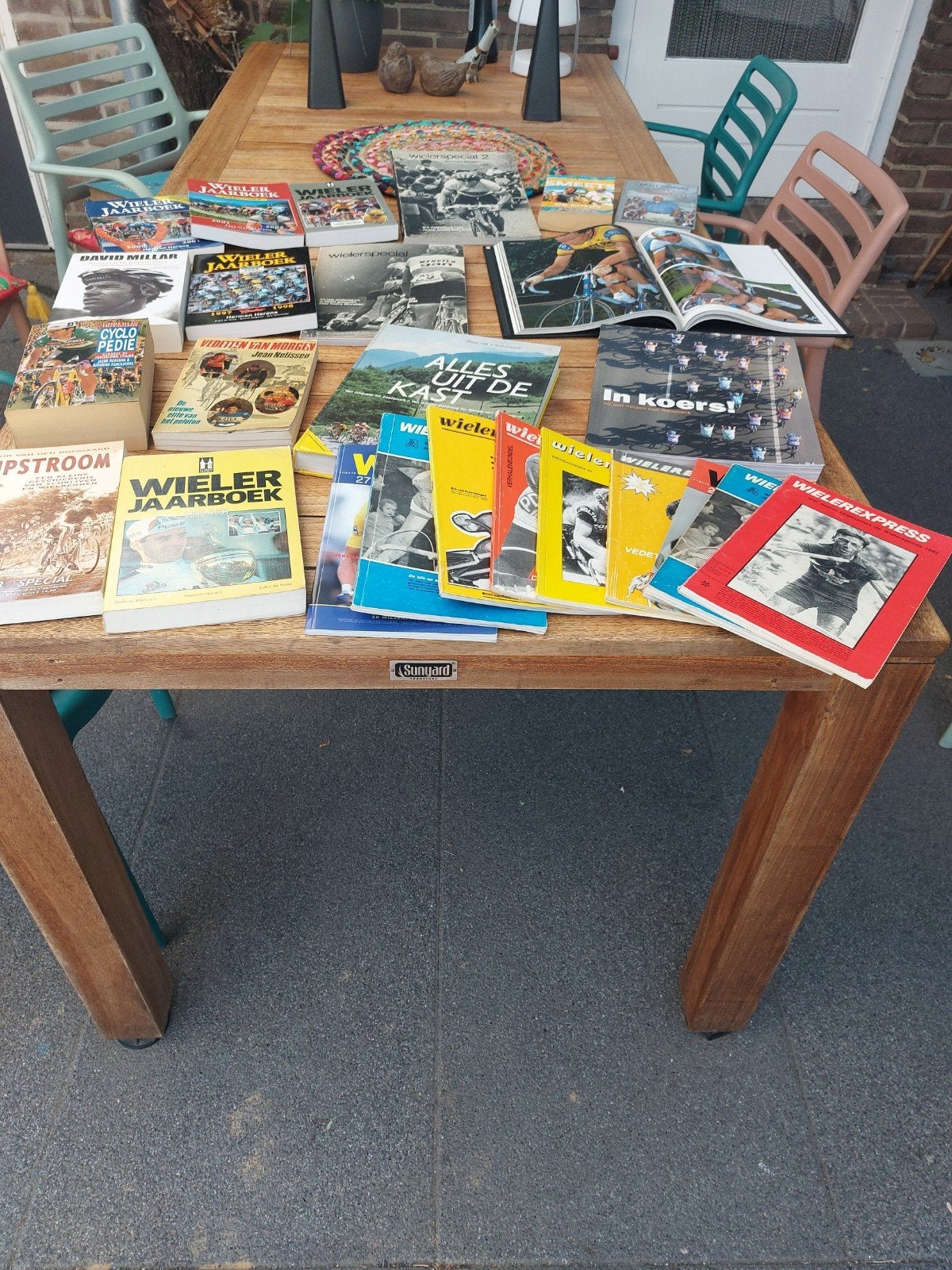 Wielerboeken velerlei., Verzamelen, Ophalen
