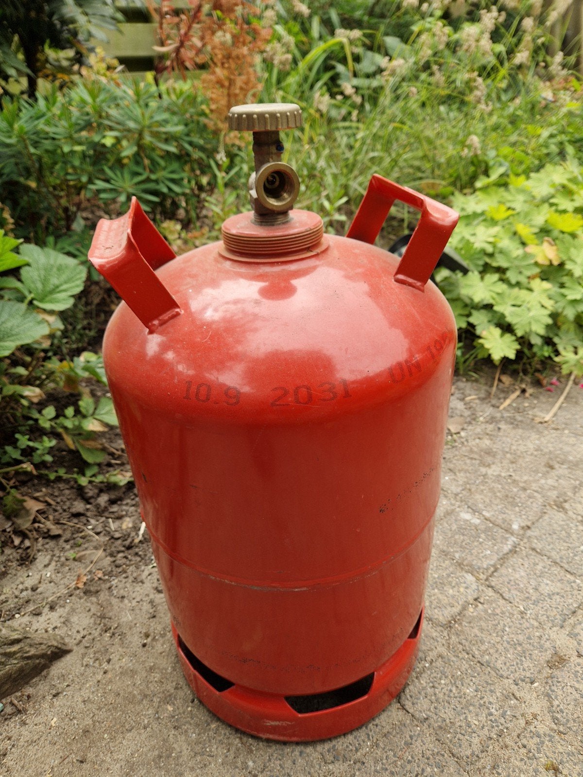 Rode gasfles met kraan - POL aansluiting, Ophalen, Gebruikt
