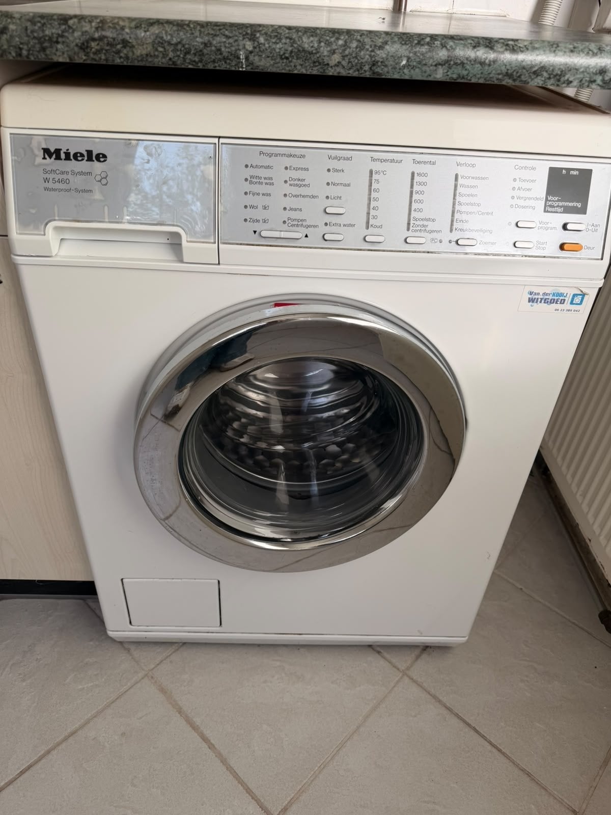 Miele W 5460 Waterproof-systeem wasmachine 5/6 kilo, Ophalen, 6 tot 8 kg, Gebruikt, 1600 toeren of meer