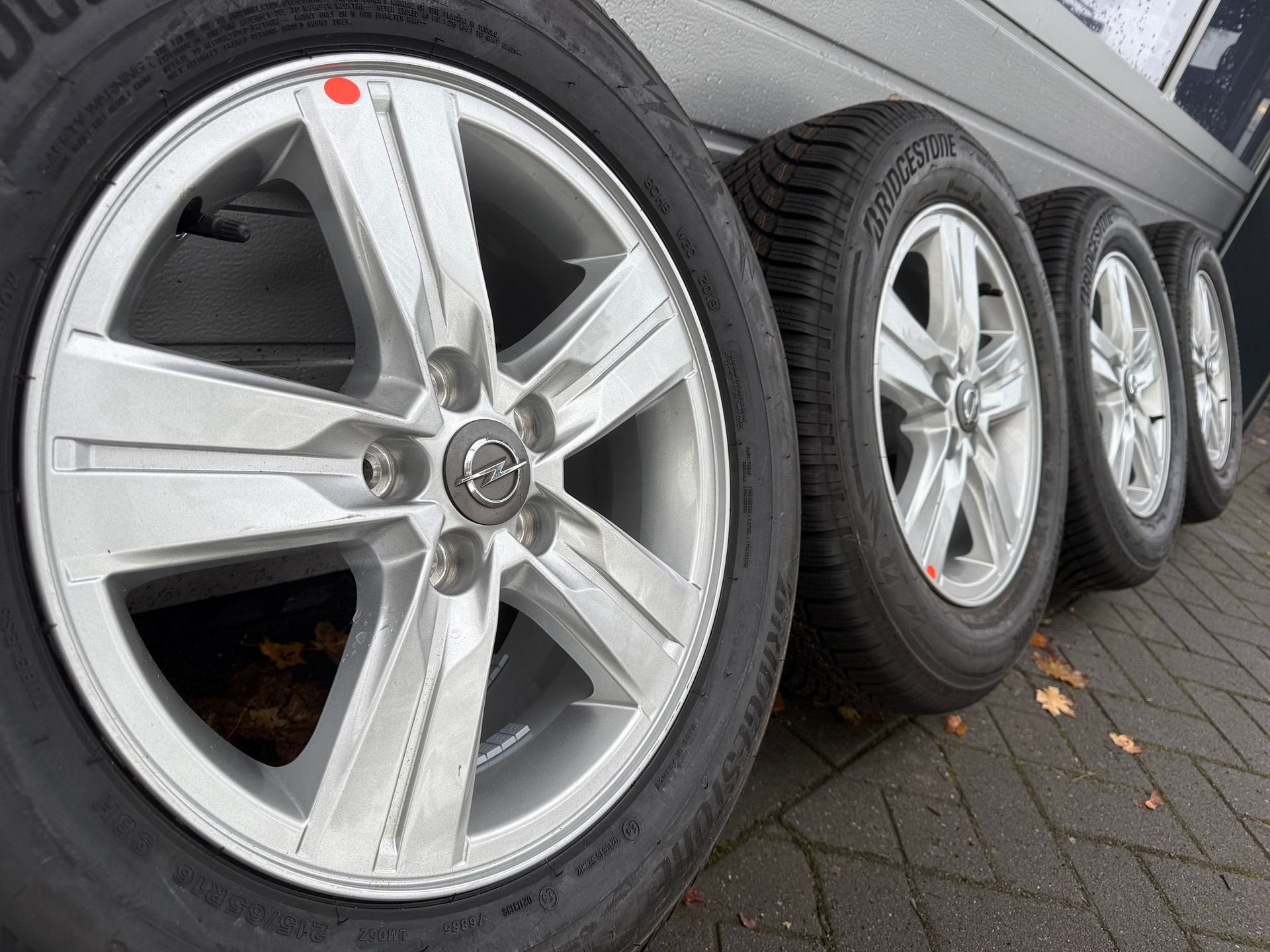 16 inch Opel Astra J Astra K Mokka 5x105 velgen winterbanden, Auto-onderdelen, 215 mm, -, Banden en Velgen, Nieuw