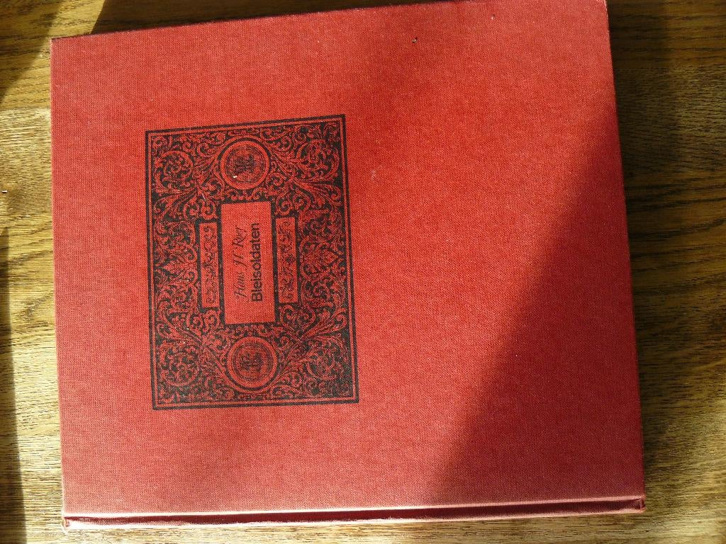 Bleisoldaten, boek over loden soldaatjes Britains, Boeken, Ophalen of Verzenden, Tweede Wereldoorlog, Overige onderwerpen