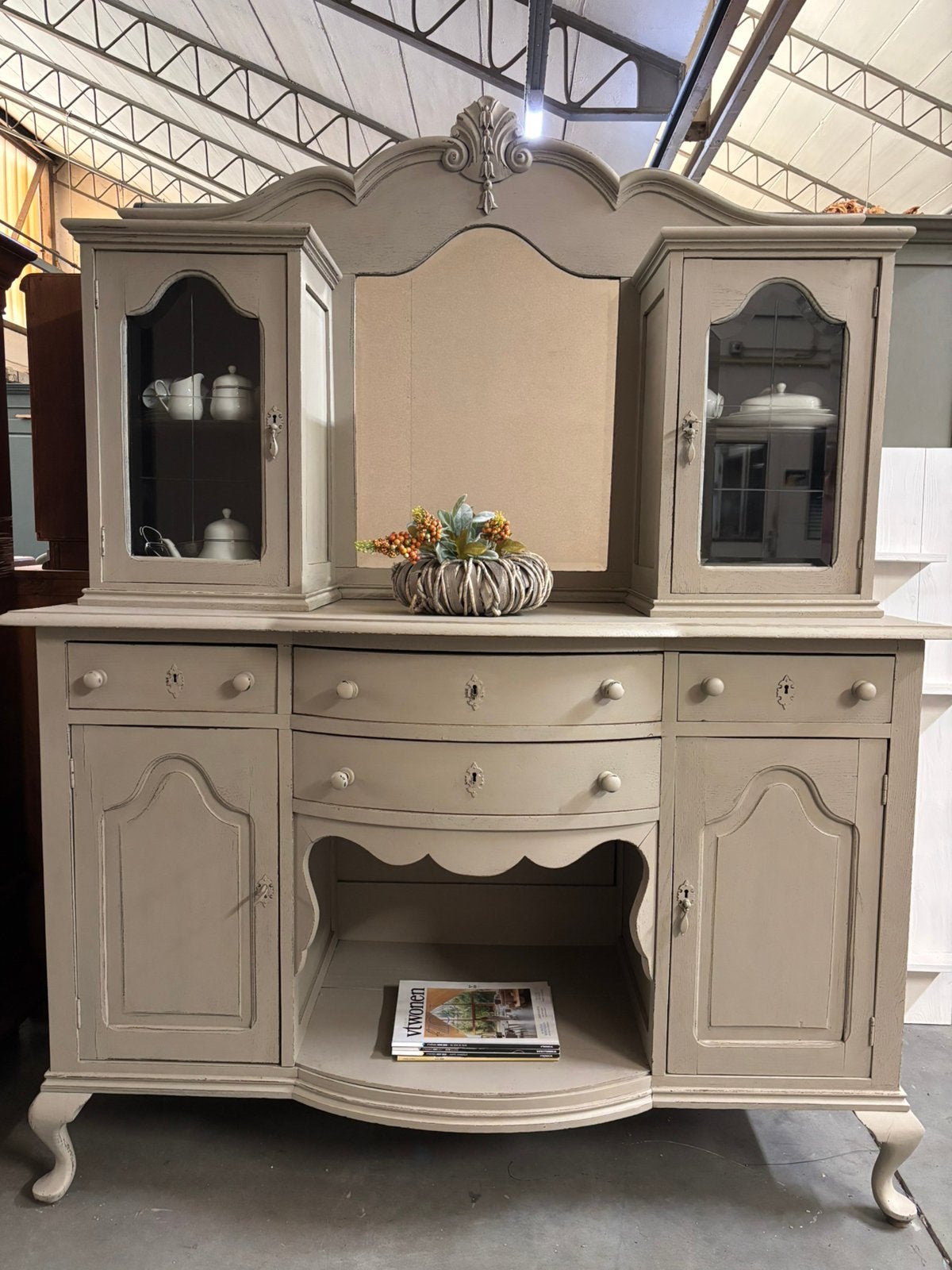 Brocante buffetkast / ddessoir / kast, Ophalen, Studio Larilo, Studiolarilo@gmail.com, Zo goed als nieuw