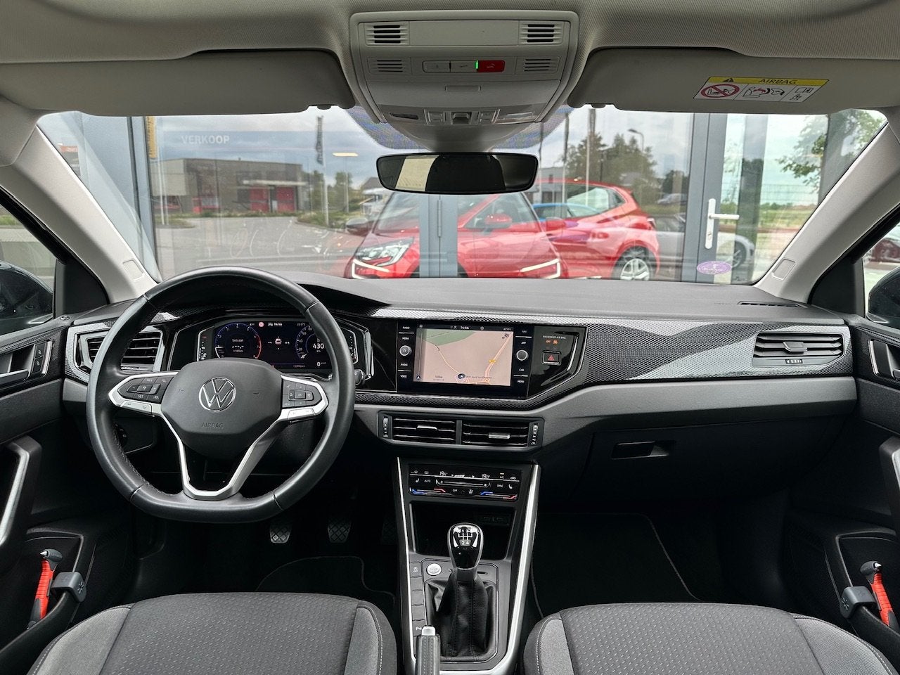 Volkswagen Taigo 1.0 TSI 95pk Business | PANORAMA | Cam. | S, Voorwielaandrijving, Stof, Gebruikt, 95 pk