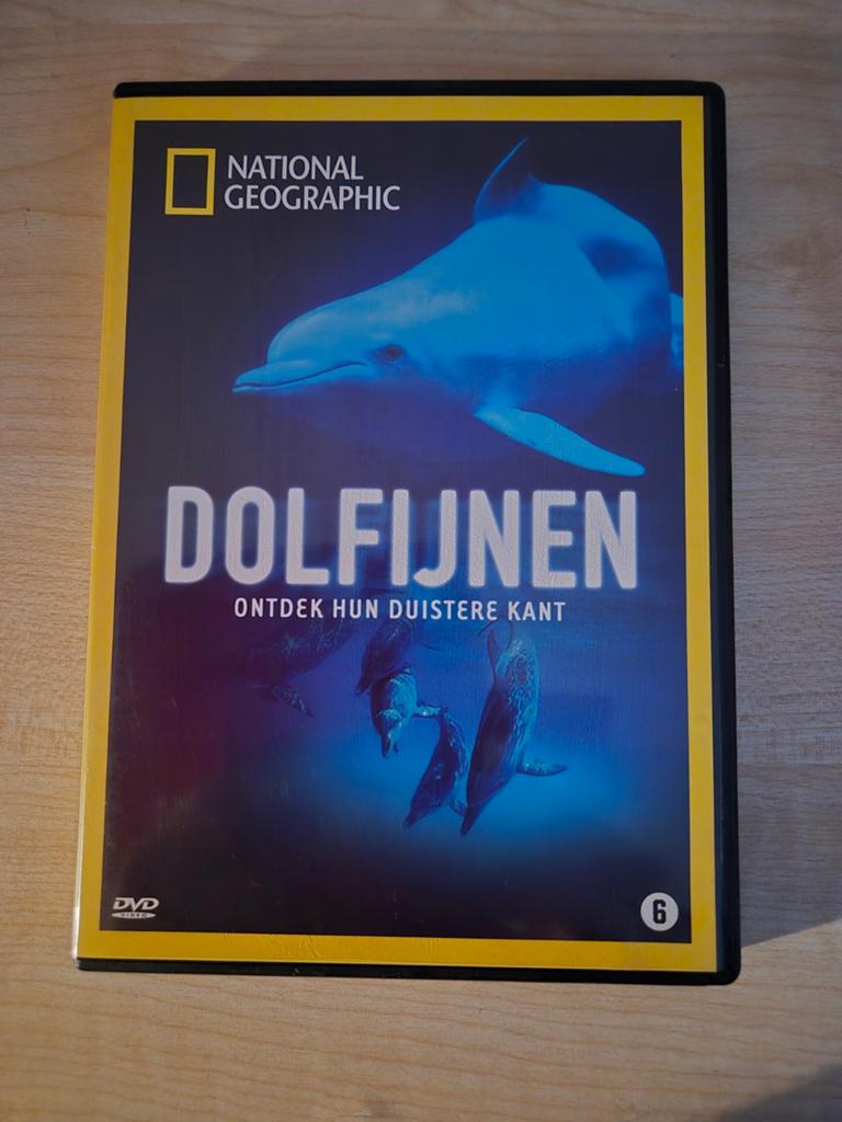 DVD National Geographic- dolfijnen: ontdek hun duistere kant, Alle leeftijden, Ophalen of Verzenden, Zo goed als nieuw, Natuur