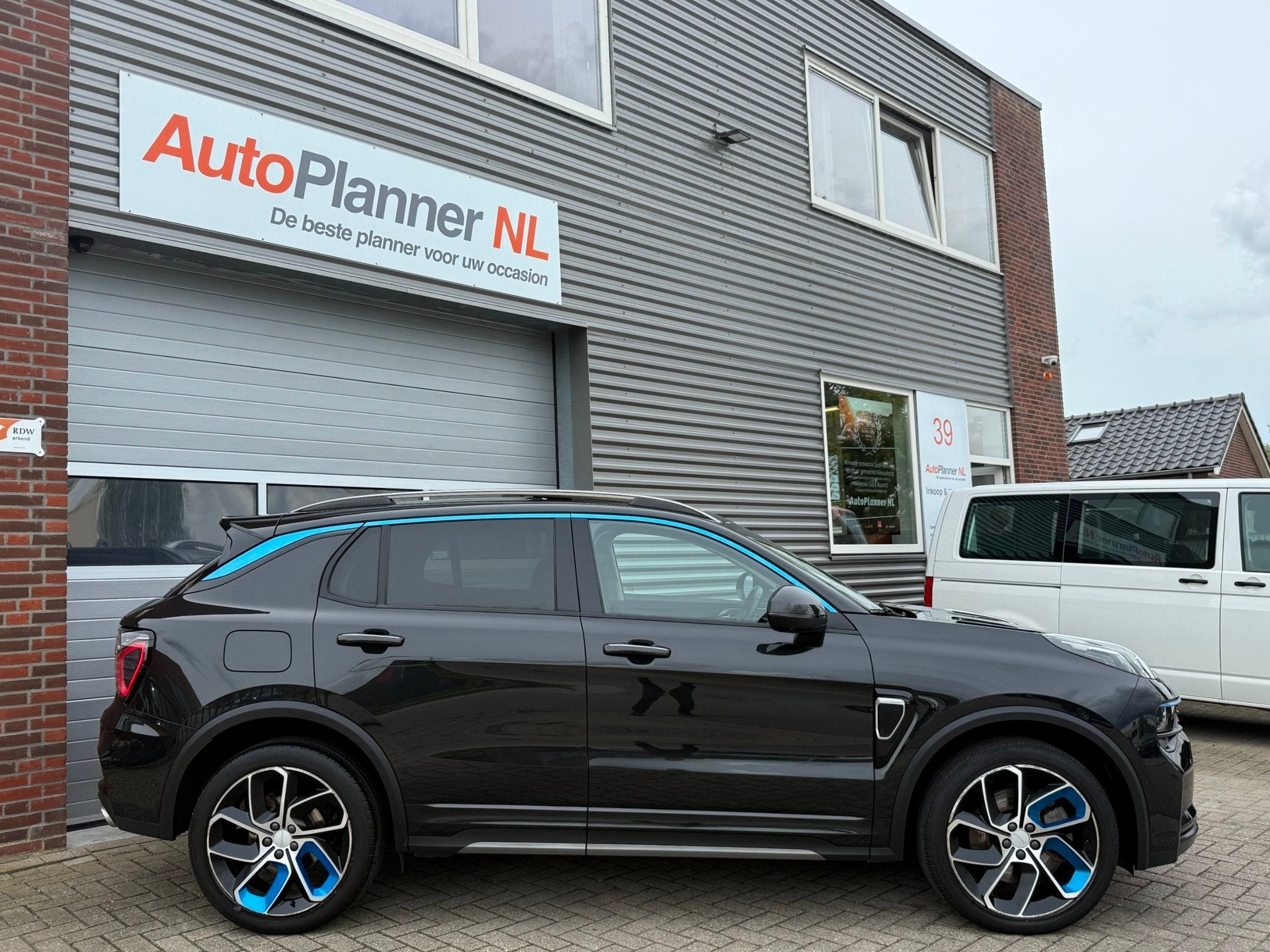 Lynk & Co 01 1.5 Plug-in Hybrid! 360Camera! Pano! SOH 87,3, Automatische klimaatregeling, Stof, Bedrijf, 1854 kg