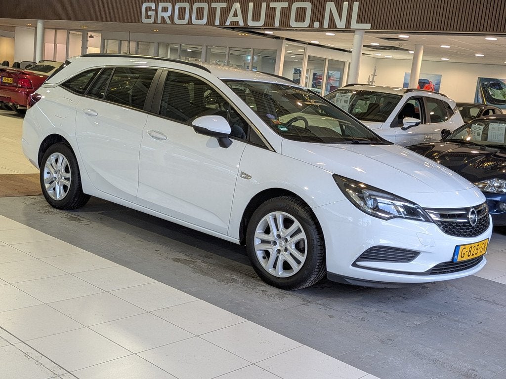 Opel Astra Sports Tourer 1.0 Turbo Business Airco, Cruise Co, Stof, Gebruikt, Euro 6, 1178 kg
