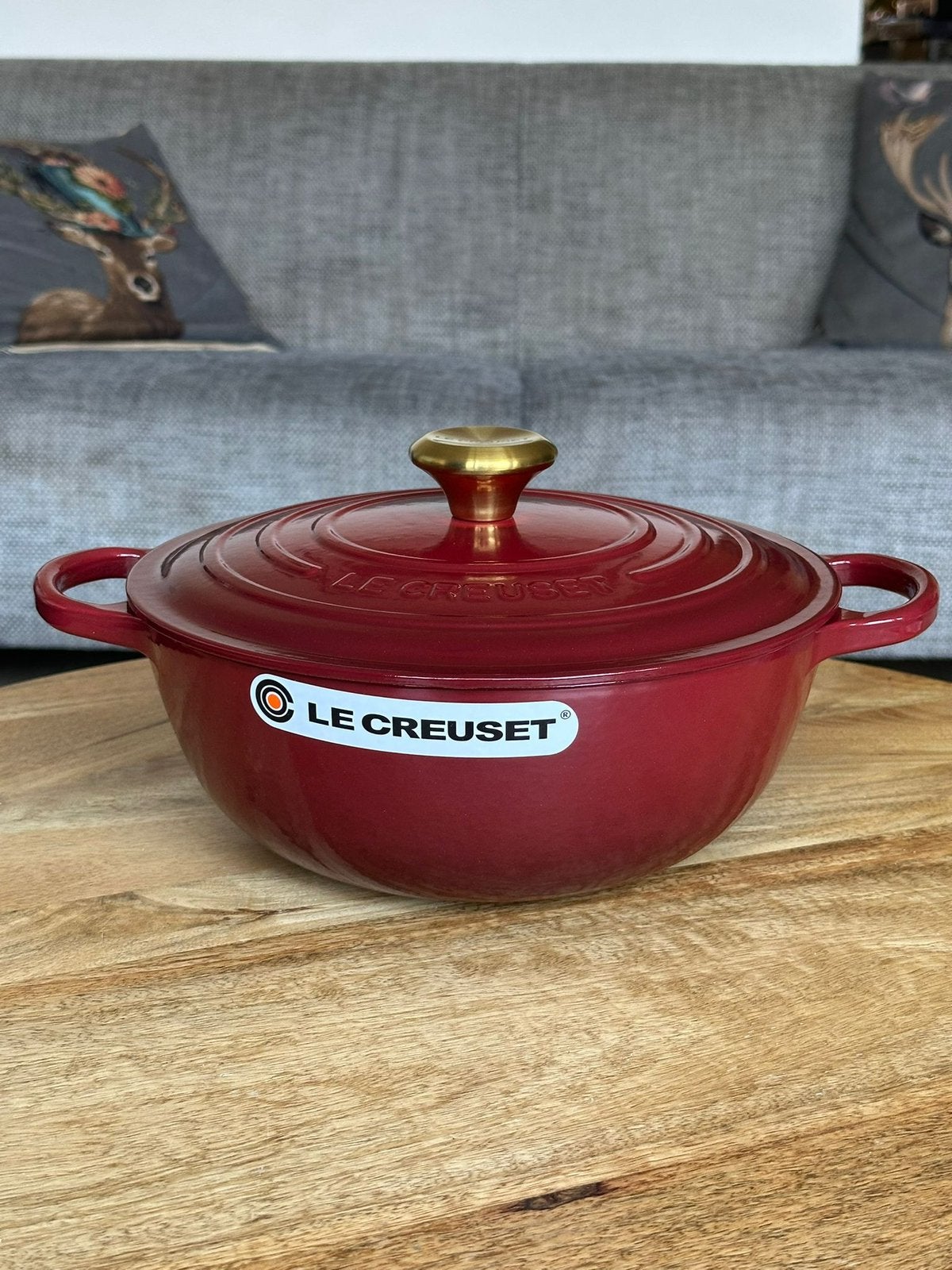 Le Creuset Gietijzeren Marmite 26 cm – Garnet, Huis en Inrichting, Keuken | Potten en Pannen, Ophalen of Verzenden, Nieuw, Gietijzer
