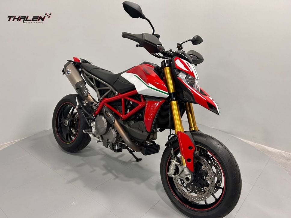 DUCATI HYPERMOTARD 950 SP (bj 2020) 24,900 km, DUCATI, 2 cilinders, Motorrijbewijs A, Bedrijf
