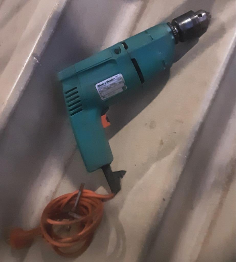 Black & Decker F22 R - F2 boormachine, Boormachine, Gebruikt, Variabele snelheid, Ophalen of Verzenden