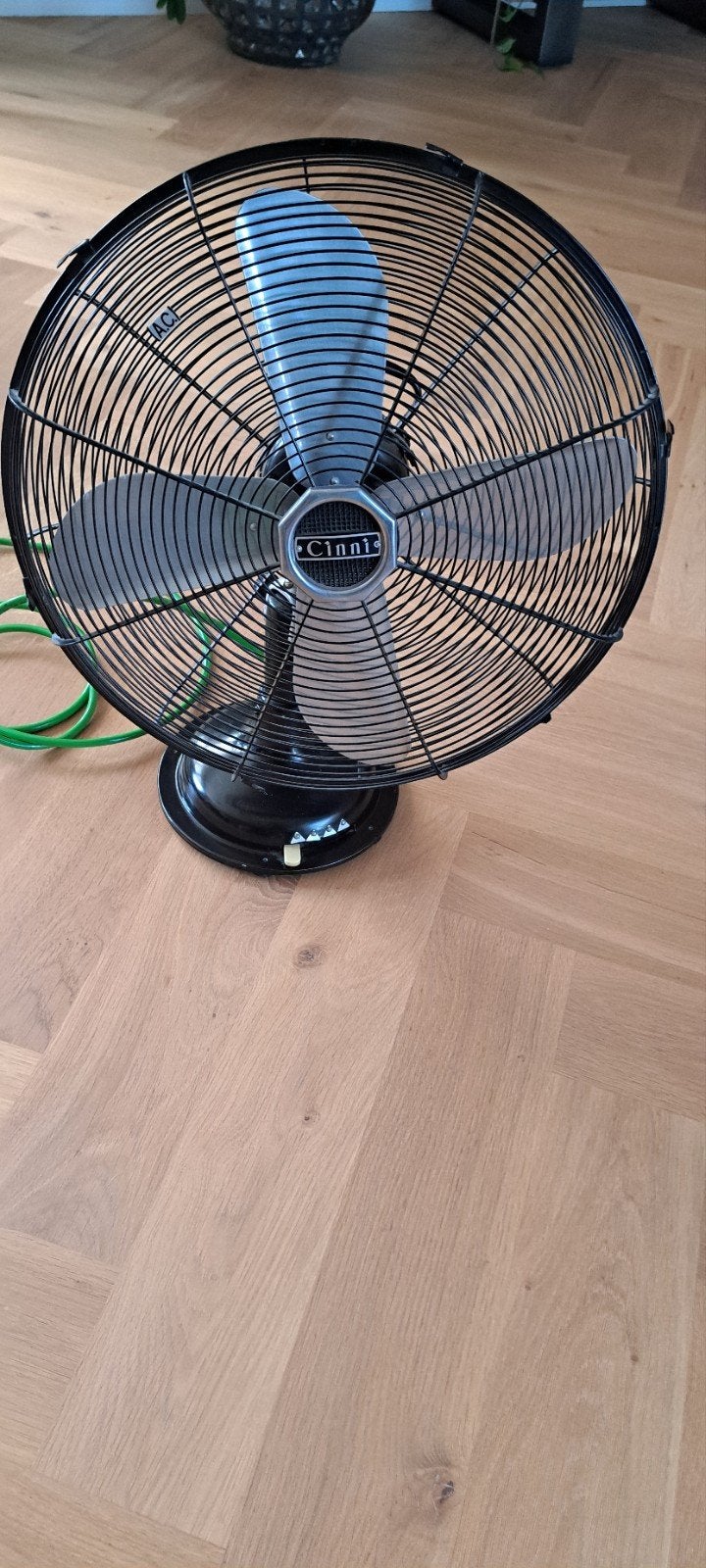 Ventilator zeer goed., Ophalen, Tafelventilator