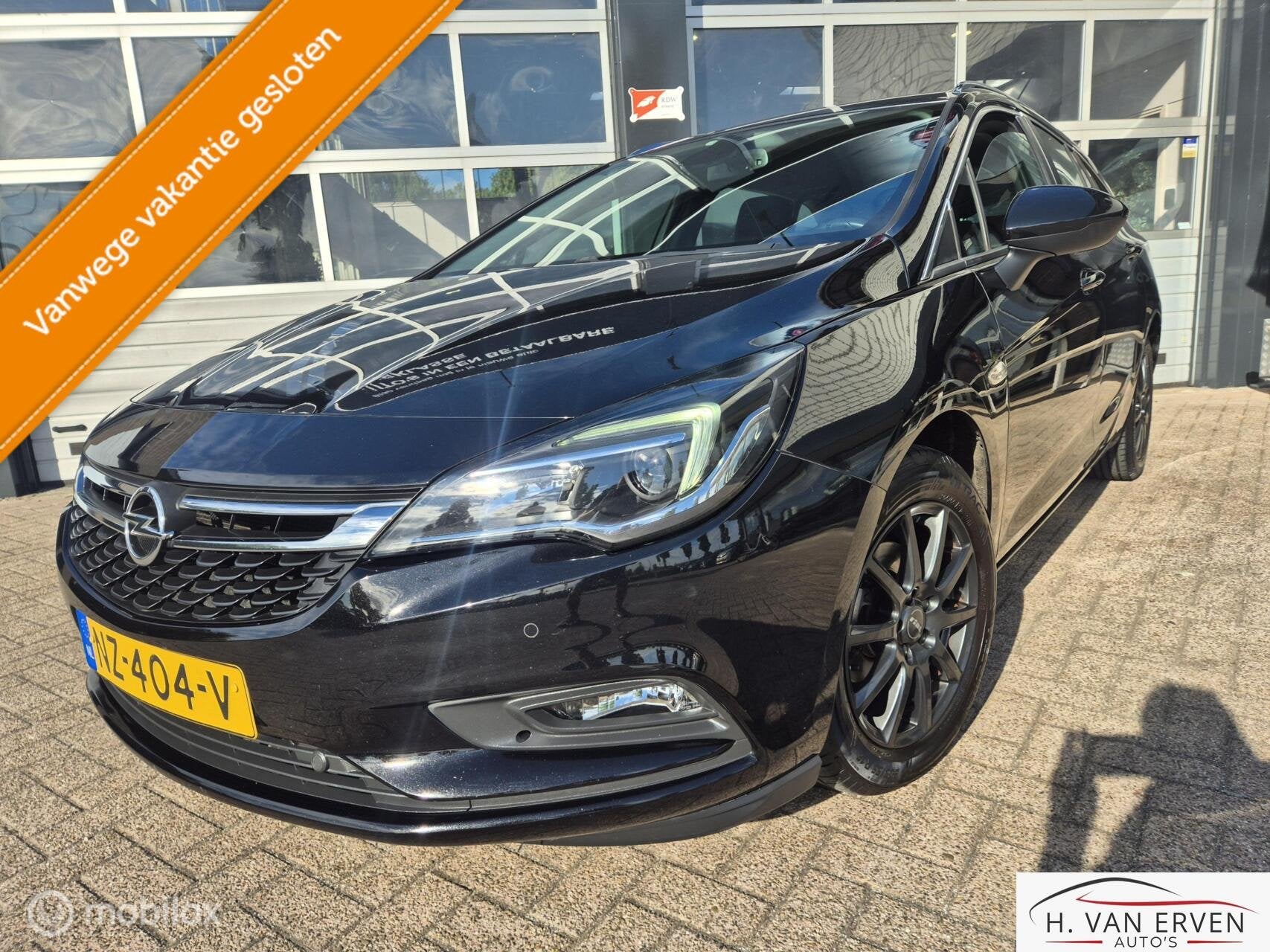 Opel Astra Sports Tourer 1.4 NAVI XENON LED PDC CAMERA NAP, Auto's, Voorwielaandrijving, 4 cilinders, 150 pk, Zwart