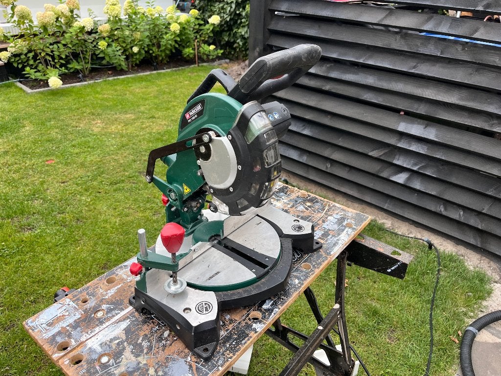 Parkside verstekzaag pks 1500 B3, Ophalen, Gebruikt, 70 mm of meer, Afkortzaag